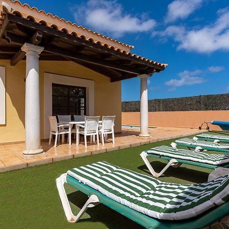 Villa Serenity Private Pool Corralejo By Holidays Home Bagian luar foto