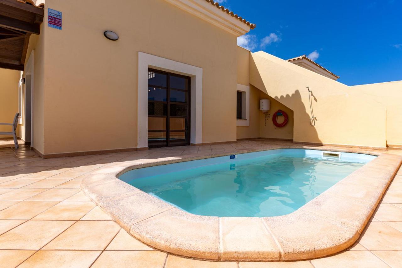 Villa Serenity Private Pool Corralejo By Holidays Home Bagian luar foto